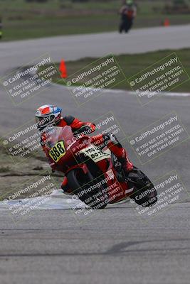 media/Nov-30-2025-TrackDaz (Sun) [[d8b22663df]]/A Group/Session 3 (Off Ramp)/